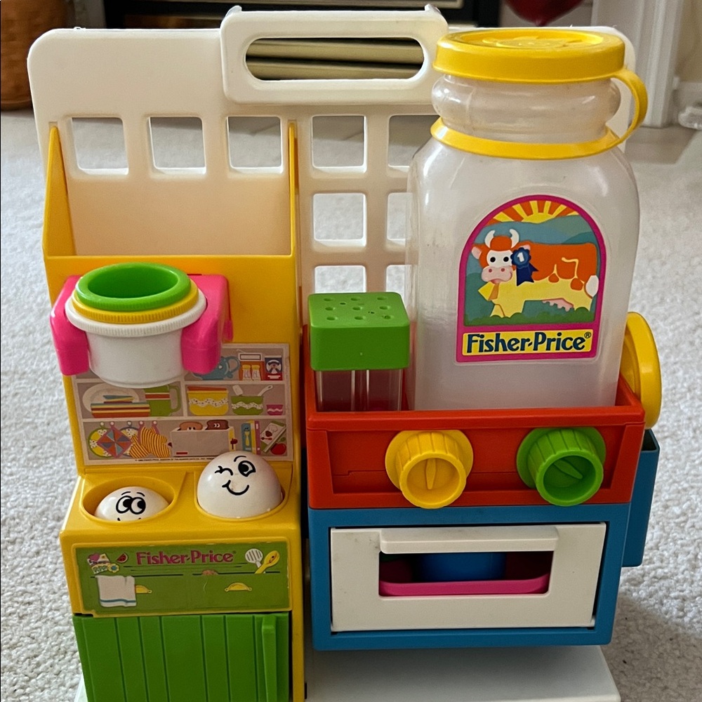 Fisher-Price Vintage Toddler Kitchen- Complete Playset - VGC